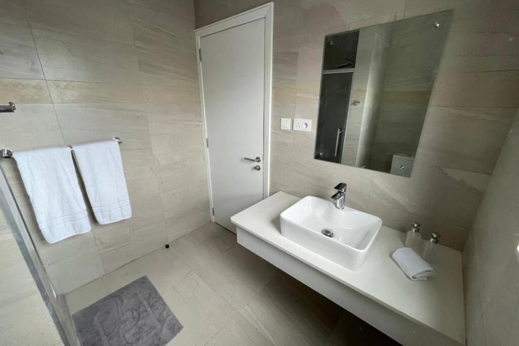 Bois Mapou Self Catering Apartments Unit 204 Rivière Noire Екстериор снимка